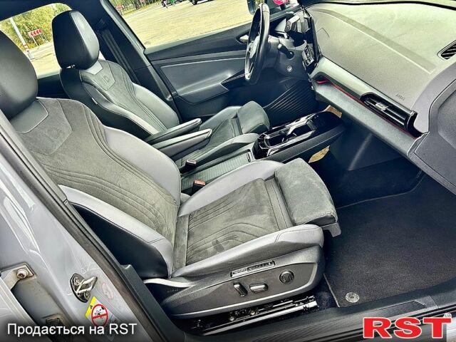 Серый Фольксваген ID.4, объемом двигателя 0.15 л и пробегом 141 тыс. км за 20950 $, фото 9 на Automoto.ua