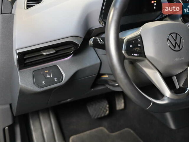 Серый Фольксваген ID.4, объемом двигателя 0 л и пробегом 34 тыс. км за 21300 $, фото 16 на Automoto.ua