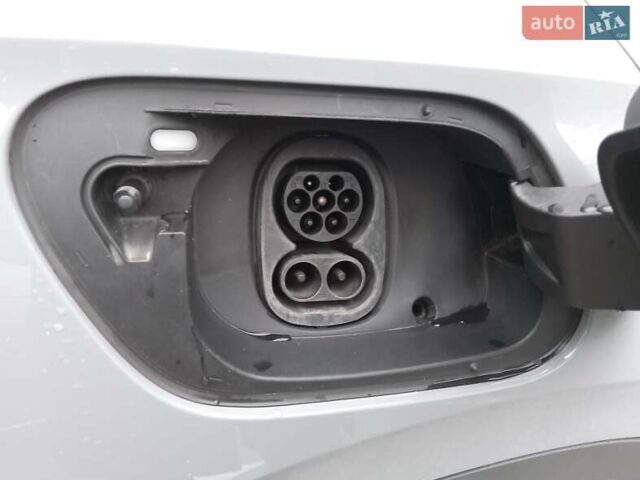 Сірий Фольксваген ID.4, об'ємом двигуна 0 л та пробігом 75 тис. км за 22900 $, фото 26 на Automoto.ua