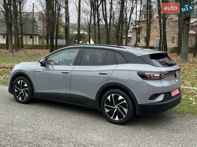 Серый Фольксваген ID.4, объемом двигателя 0 л и пробегом 104 тыс. км за 22600 $, фото 5 на Automoto.ua