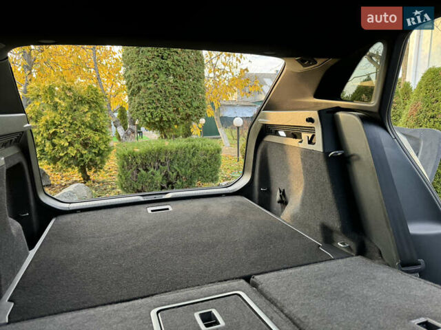 Сірий Фольксваген ID.4, об'ємом двигуна 0 л та пробігом 136 тис. км за 22900 $, фото 49 на Automoto.ua