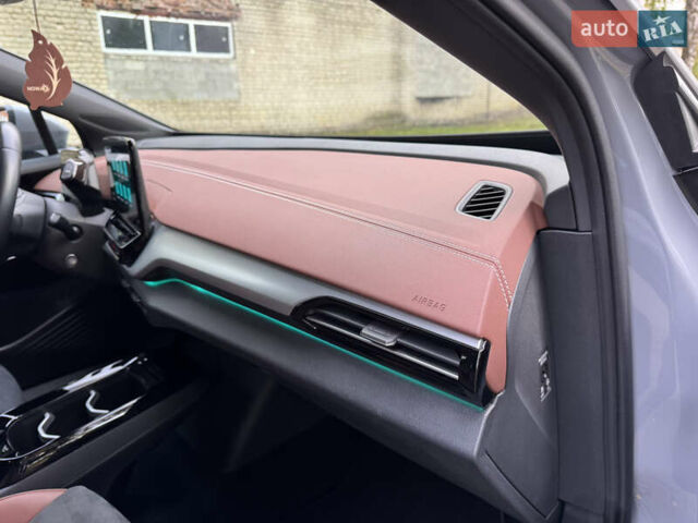 Серый Фольксваген ID.4, объемом двигателя 0 л и пробегом 136 тыс. км за 21000 $, фото 87 на Automoto.ua