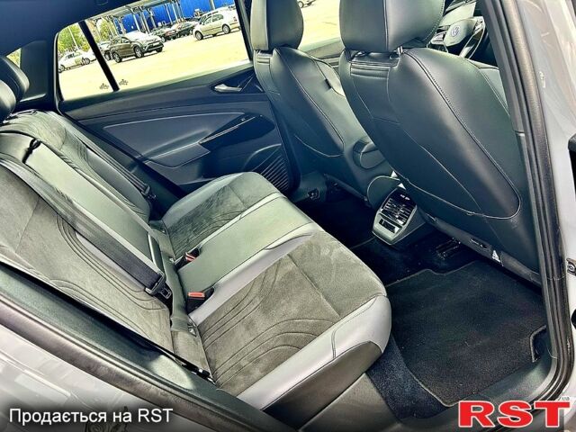 Серый Фольксваген ID.4, объемом двигателя 0.15 л и пробегом 141 тыс. км за 20950 $, фото 7 на Automoto.ua