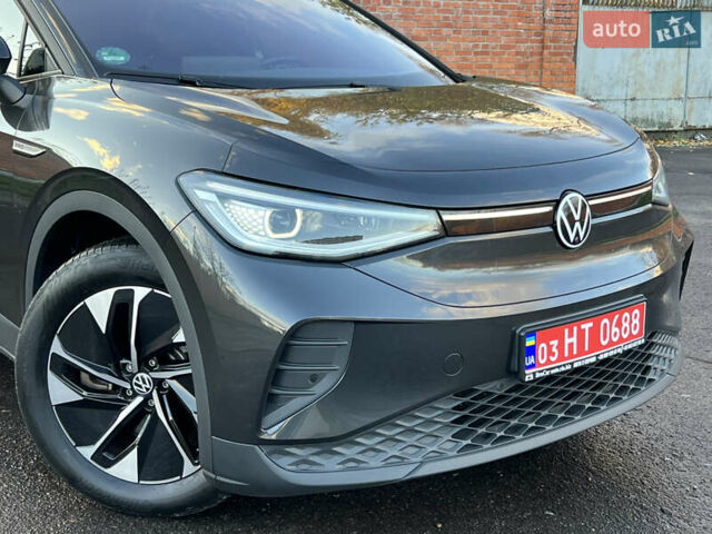 Серый Фольксваген ID.4, объемом двигателя 0 л и пробегом 127 тыс. км за 24599 $, фото 4 на Automoto.ua