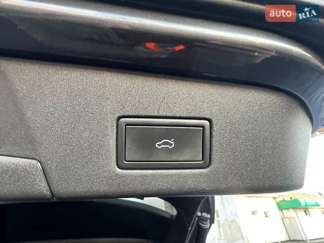 Серый Фольксваген ID.4, объемом двигателя 0 л и пробегом 127 тыс. км за 24599 $, фото 41 на Automoto.ua