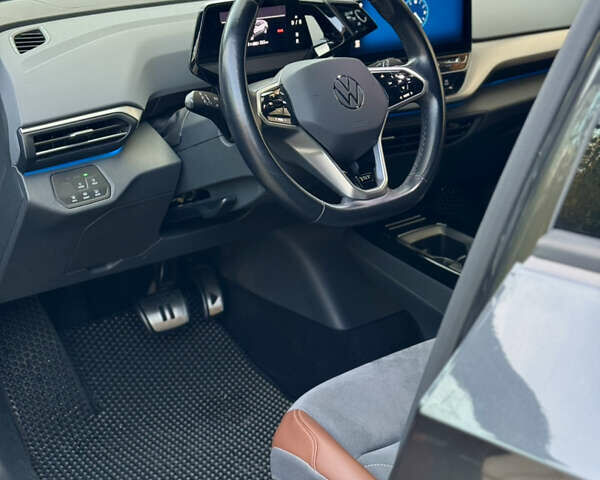 Серый Фольксваген ID.4, объемом двигателя 0 л и пробегом 100 тыс. км за 23800 $, фото 40 на Automoto.ua