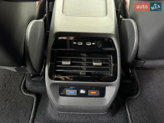 Серый Фольксваген ID.4, объемом двигателя 0 л и пробегом 136 тыс. км за 21000 $, фото 79 на Automoto.ua