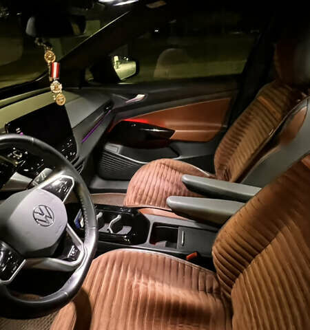 Серый Фольксваген ID.4, объемом двигателя 0 л и пробегом 44 тыс. км за 28000 $, фото 4 на Automoto.ua