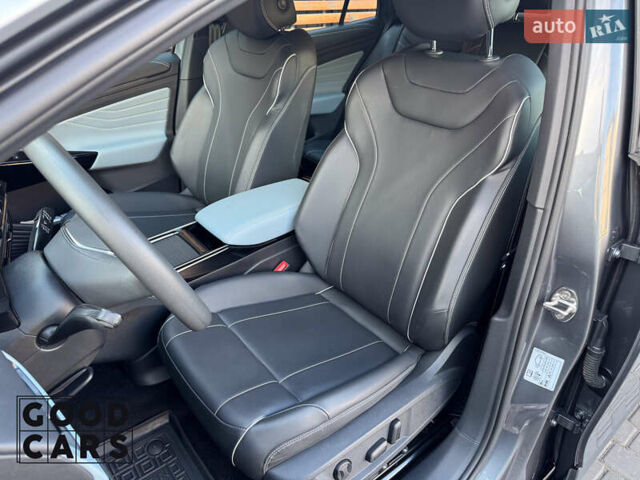 Сірий Фольксваген ID.4, об'ємом двигуна 0 л та пробігом 34 тис. км за 25000 $, фото 14 на Automoto.ua