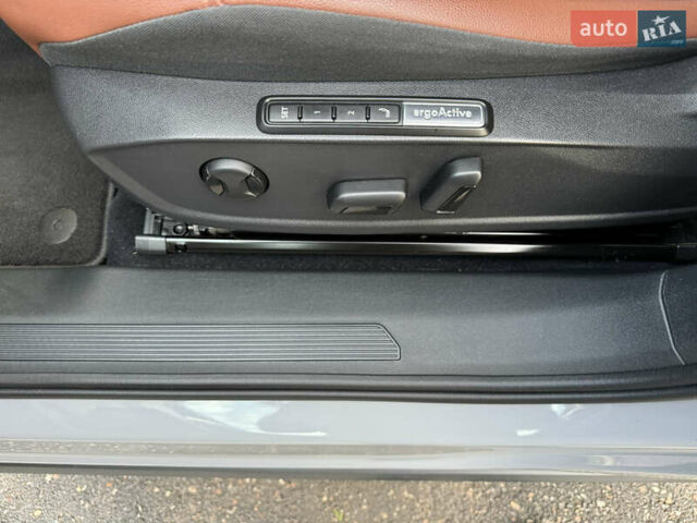 Сірий Фольксваген ID.4, об'ємом двигуна 0 л та пробігом 136 тис. км за 22900 $, фото 23 на Automoto.ua