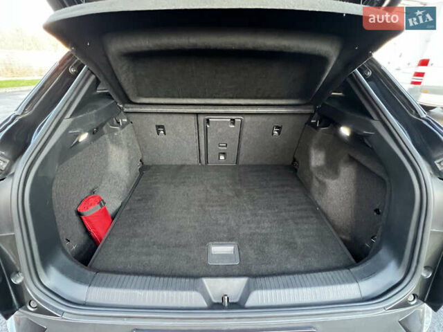 Серый Фольксваген ID.4, объемом двигателя 0 л и пробегом 127 тыс. км за 24599 $, фото 43 на Automoto.ua