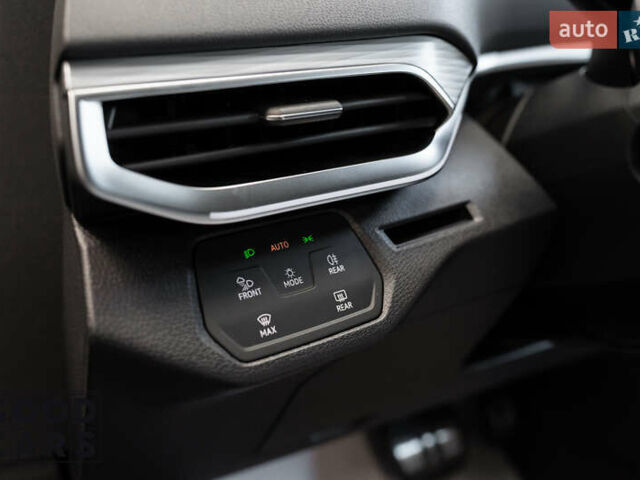 Серый Фольксваген ID.4, объемом двигателя 0 л и пробегом 10 тыс. км за 24700 $, фото 14 на Automoto.ua