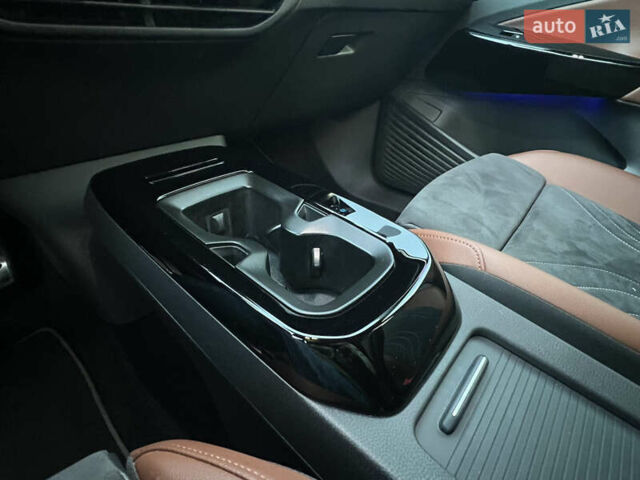 Серый Фольксваген ID.4, объемом двигателя 0 л и пробегом 127 тыс. км за 24599 $, фото 60 на Automoto.ua