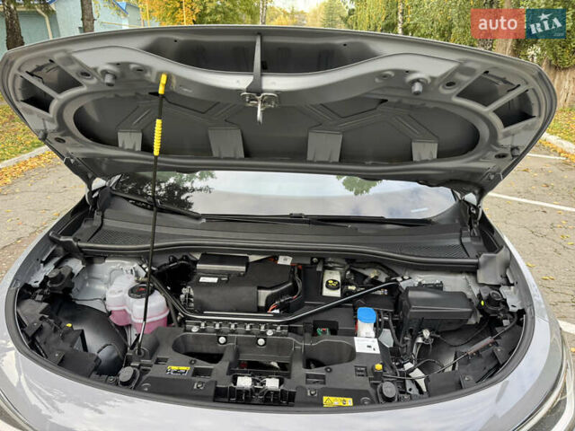 Серый Фольксваген ID.4, объемом двигателя 0 л и пробегом 136 тыс. км за 21000 $, фото 99 на Automoto.ua