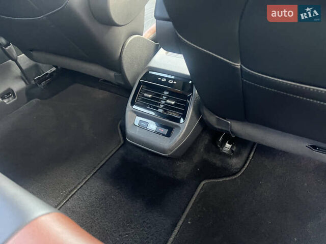 Серый Фольксваген ID.4, объемом двигателя 0 л и пробегом 170 тыс. км за 19199 $, фото 21 на Automoto.ua