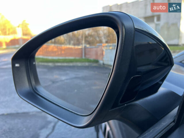 Серый Фольксваген ID.4, объемом двигателя 0 л и пробегом 127 тыс. км за 24599 $, фото 71 на Automoto.ua