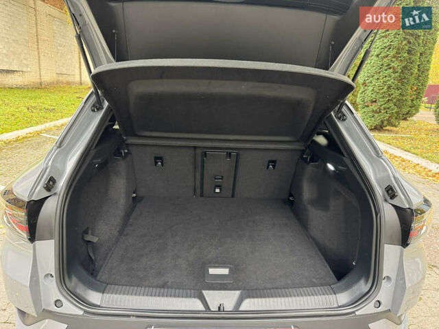 Серый Фольксваген ID.4, объемом двигателя 0 л и пробегом 136 тыс. км за 21000 $, фото 95 на Automoto.ua