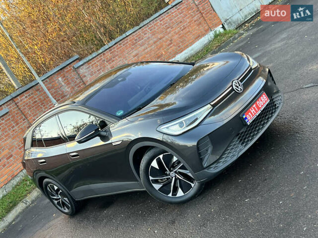 Серый Фольксваген ID.4, объемом двигателя 0 л и пробегом 127 тыс. км за 24599 $, фото 1 на Automoto.ua