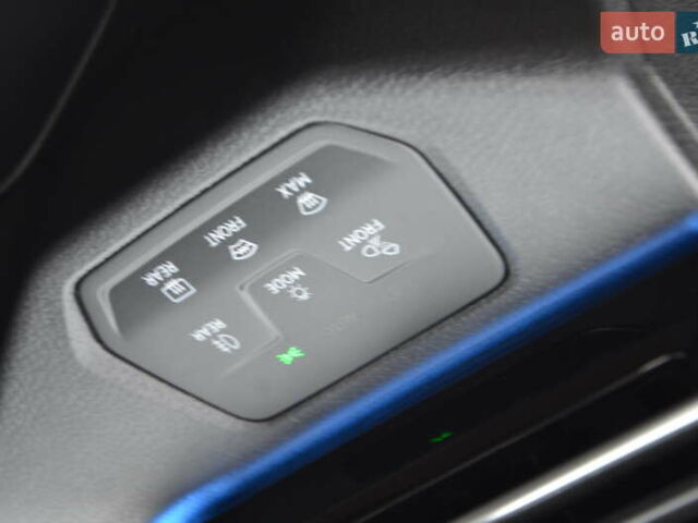 Серый Фольксваген ID.4, объемом двигателя 0 л и пробегом 184 тыс. км за 20850 $, фото 64 на Automoto.ua