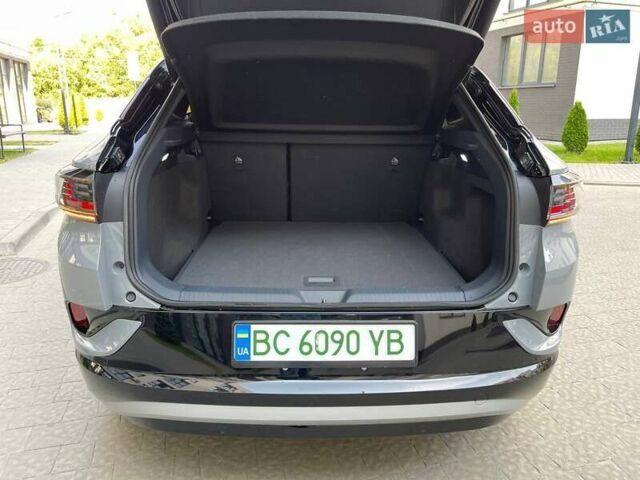 Серый Фольксваген ID.4, объемом двигателя 0 л и пробегом 65 тыс. км за 26800 $, фото 21 на Automoto.ua