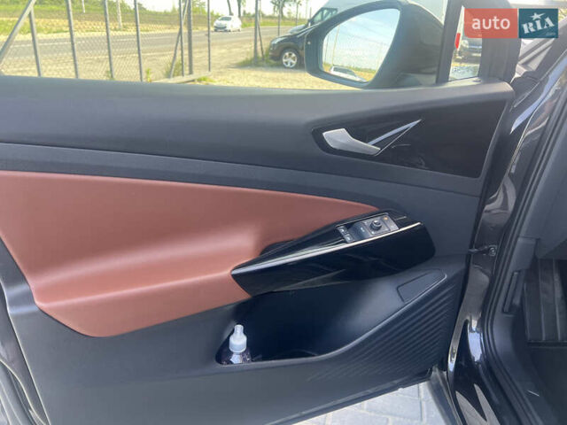 Серый Фольксваген ID.4, объемом двигателя 0 л и пробегом 170 тыс. км за 19199 $, фото 26 на Automoto.ua