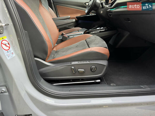 Серый Фольксваген ID.4, объемом двигателя 0 л и пробегом 136 тыс. км за 21000 $, фото 91 на Automoto.ua