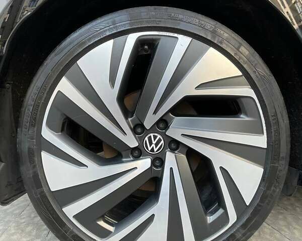 Серый Фольксваген ID.4, объемом двигателя 0 л и пробегом 65 тыс. км за 26800 $, фото 37 на Automoto.ua