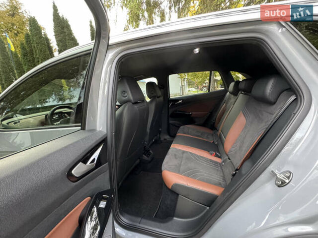 Серый Фольксваген ID.4, объемом двигателя 0 л и пробегом 136 тыс. км за 21000 $, фото 77 на Automoto.ua