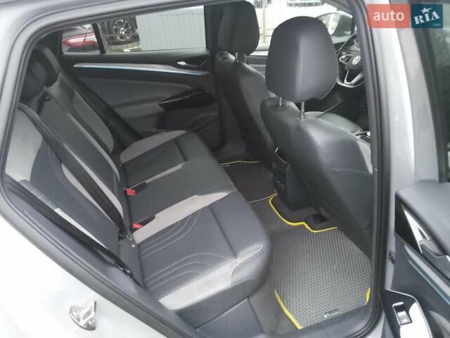 Сірий Фольксваген ID.4, об'ємом двигуна 0 л та пробігом 75 тис. км за 22900 $, фото 25 на Automoto.ua