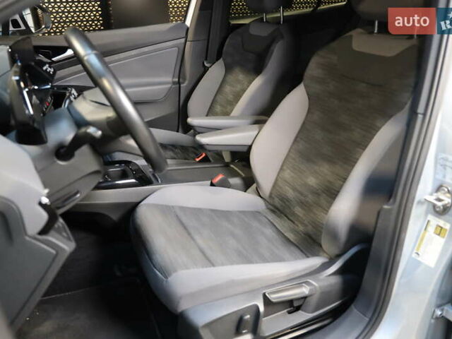 Серый Фольксваген ID.4, объемом двигателя 0 л и пробегом 34 тыс. км за 21300 $, фото 14 на Automoto.ua