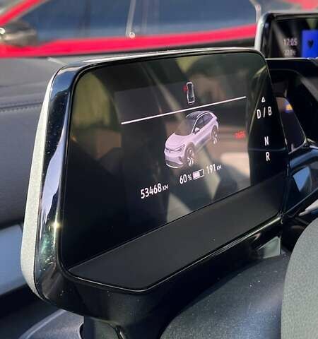 Сірий Фольксваген ID.4, об'ємом двигуна 0 л та пробігом 53 тис. км за 28000 $, фото 17 на Automoto.ua