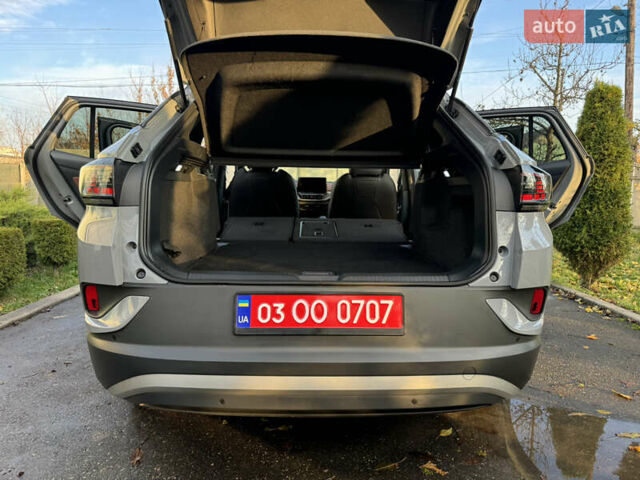 Сірий Фольксваген ID.4, об'ємом двигуна 0 л та пробігом 136 тис. км за 22900 $, фото 46 на Automoto.ua