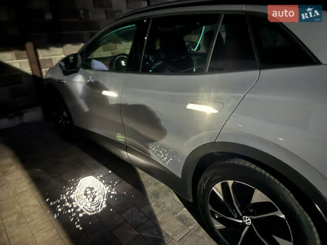 Серый Фольксваген ID.4, объемом двигателя 0 л и пробегом 136 тыс. км за 21000 $, фото 69 на Automoto.ua