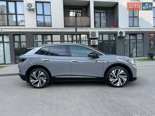 Серый Фольксваген ID.4, объемом двигателя 0 л и пробегом 65 тыс. км за 26800 $, фото 1 на Automoto.ua