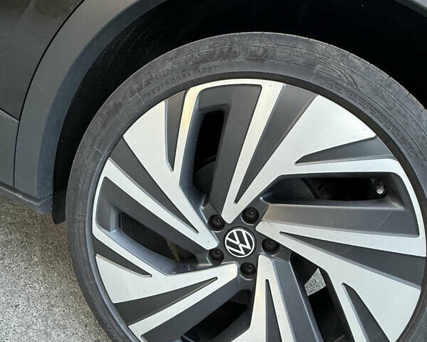 Серый Фольксваген ID.4, объемом двигателя 0 л и пробегом 138 тыс. км за 23491 $, фото 12 на Automoto.ua