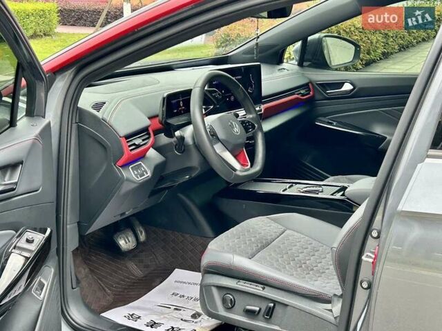 Серый Фольксваген ID.4, объемом двигателя 0 л и пробегом 77 тыс. км за 23000 $, фото 5 на Automoto.ua