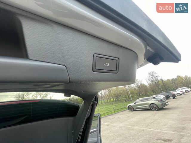 Сірий Фольксваген ID.4, об'ємом двигуна 0 л та пробігом 62 тис. км за 24999 $, фото 21 на Automoto.ua