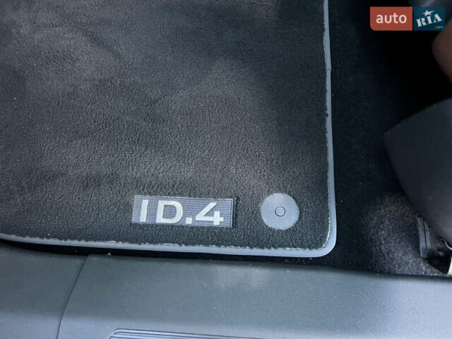 Серый Фольксваген ID.4, объемом двигателя 0 л и пробегом 127 тыс. км за 24599 $, фото 72 на Automoto.ua