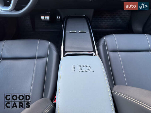 Сірий Фольксваген ID.4, об'ємом двигуна 0 л та пробігом 34 тис. км за 25000 $, фото 20 на Automoto.ua