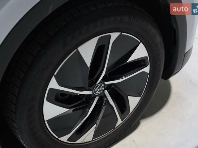 Серый Фольксваген ID.4, объемом двигателя 0 л и пробегом 34 тыс. км за 21300 $, фото 12 на Automoto.ua