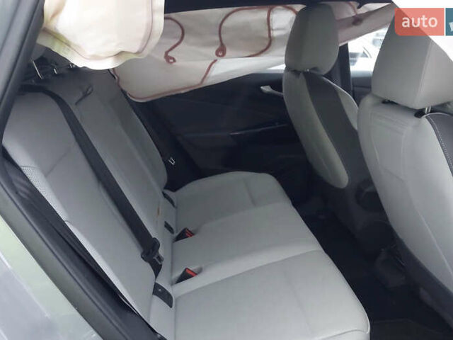 Серый Фольксваген ID.4, объемом двигателя 0 л и пробегом 97 тыс. км за 19500 $, фото 7 на Automoto.ua