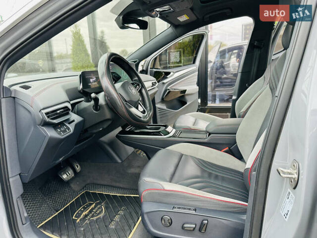 Серый Фольксваген ID.4, объемом двигателя 0 л и пробегом 74 тыс. км за 28000 $, фото 14 на Automoto.ua