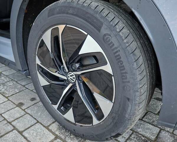 Серый Фольксваген ID.4, объемом двигателя 0 л и пробегом 192 тыс. км за 24500 $, фото 30 на Automoto.ua