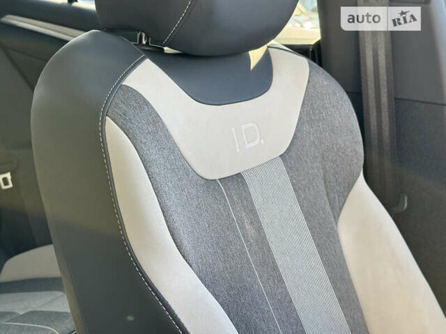 Серый Фольксваген ID.4, объемом двигателя 0 л и пробегом 41 тыс. км за 24000 $, фото 15 на Automoto.ua