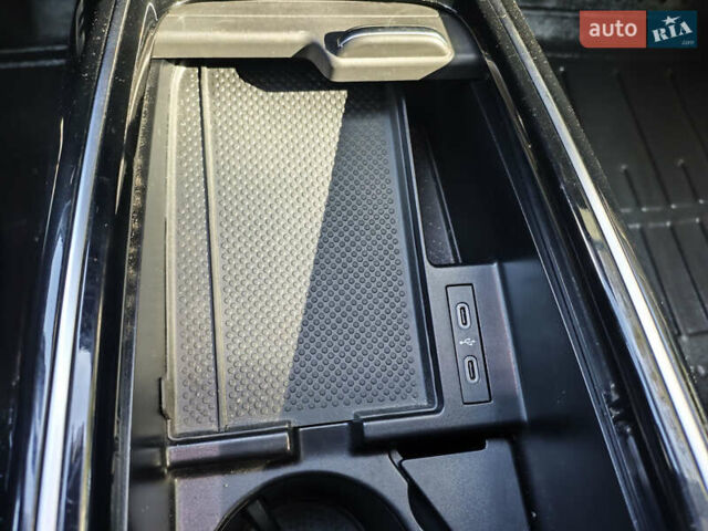 Серый Фольксваген ID.4, объемом двигателя 0 л и пробегом 64 тыс. км за 24000 $, фото 33 на Automoto.ua