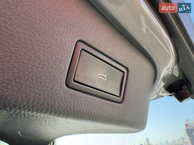 Серый Фольксваген ID.4, объемом двигателя 0 л и пробегом 37 тыс. км за 22000 $, фото 42 на Automoto.ua