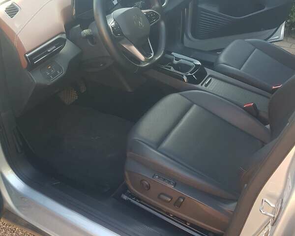 Серый Фольксваген ID.4, объемом двигателя 0 л и пробегом 35 тыс. км за 28000 $, фото 5 на Automoto.ua