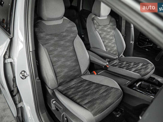 Серый Фольксваген ID.4, объемом двигателя 0 л и пробегом 17 тыс. км за 24900 $, фото 22 на Automoto.ua