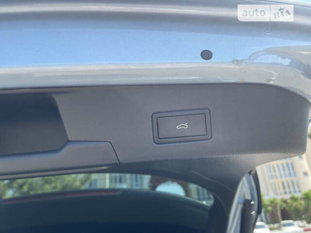 Серый Фольксваген ID.4, объемом двигателя 0 л и пробегом 32 тыс. км за 25200 $, фото 22 на Automoto.ua