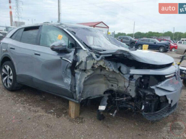 Серый Фольксваген ID.4, объемом двигателя 0 л и пробегом 104 тыс. км за 12700 $, фото 3 на Automoto.ua